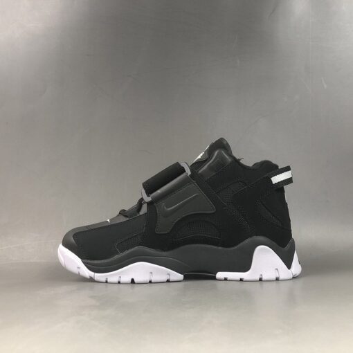 Nike Air Barrage Mid QS Black White For Sale 1