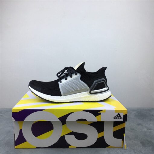 adidas ultra boost 2019 core whitecore black ertph