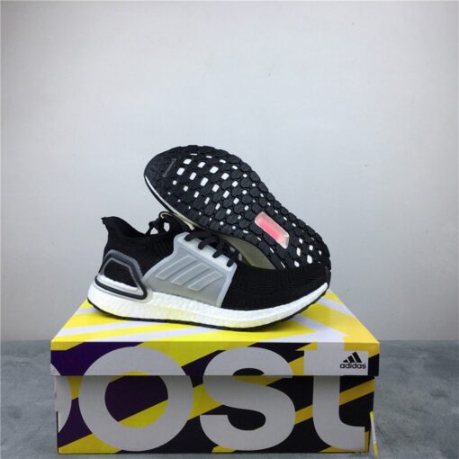 adidas ultra boost 2019 core whitecore black l4vvh