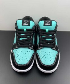 diamond supply co. x nike sb dunk low aquachrome for sale jrdnm