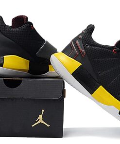 jordan cp3.xi E2809CtaxiE2809D blackwhite tour yellow university red bkkrz