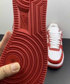 nike air force 1 low lv monogram red offwhitezh3z4