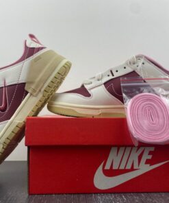 nike dunk low disrupt 2 valentines day team redcashmere fd4617 667 tsqqx