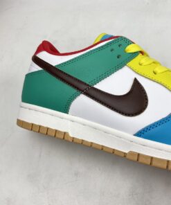 nike dunk low se free 99 whitelight chocolate roma green for sale fftbo