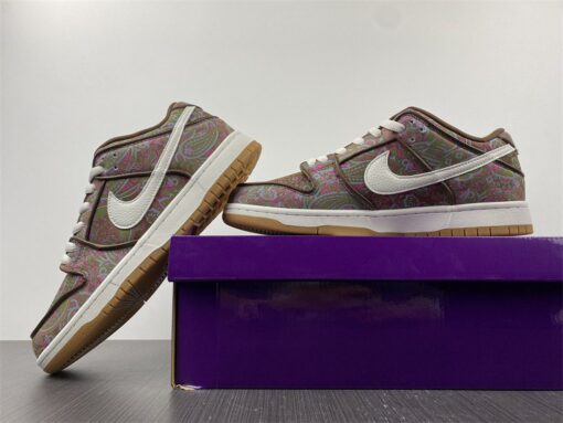 nike sb dunk low E28098paisleyE28099 brownburgundy green pink for sale dcegs