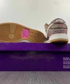 nike sb dunk low E28098paisleyE28099 brownburgundy green pink for sale esrwd