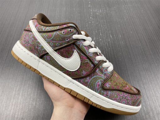 nike sb dunk low E28098paisleyE28099 brownburgundy green pink for sale jyvyu