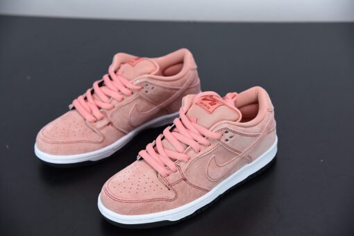 nike sb dunk low E28098pink pigE28099 atomic pinkuniversity red white for sale 3kvnl