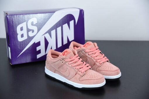 nike sb dunk low E28098pink pigE28099 atomic pinkuniversity red white for sale y2b3k