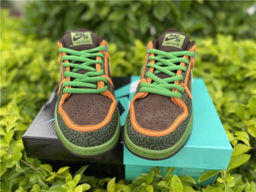 nike sb dunk low E2809Cde la soulE2809D safarialtitude green baroque brown ceho5