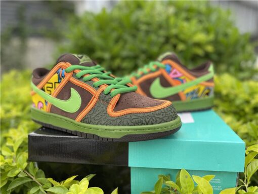 nike sb dunk low E2809Cde la soulE2809D safarialtitude green baroque brown