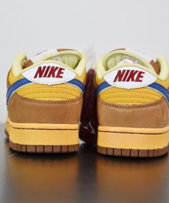 nike sb dunk low premium newcastle brown ale goldatlantic blue ku6ay