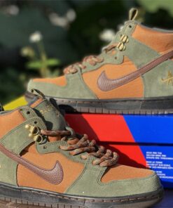 passport x nike sb dunk high E2809CworkbootE2809D for sale 0itad