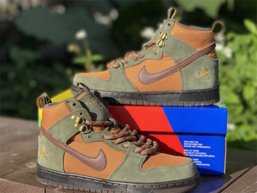 passport x nike sb dunk high E2809CworkbootE2809D for sale 0itad