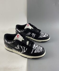 quartersnacks x nike sb dunk low E2809CzebraE2809D blackwhite for sale edwd9