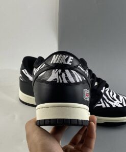 quartersnacks x nike sb dunk low E2809CzebraE2809D blackwhite for sale uruwv