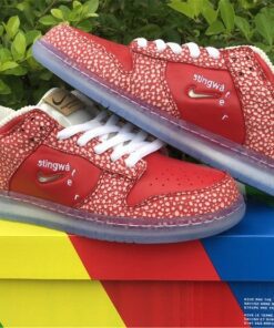 stingwater x nike sb dunk low E28098magic mushroomE28099 university redwhite for sale bafs4