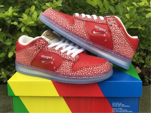 stingwater x nike sb dunk low E28098magic mushroomE28099 university redwhite for sale bafs4