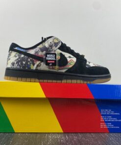 supreme x nike sb dunk low rammellzee black multi color fd8778 001 hmbkn