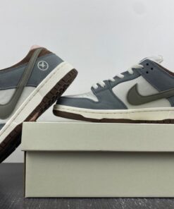 yuto horigome x nike sb dunk low whitegrey brown fq1180 001 g2bk3