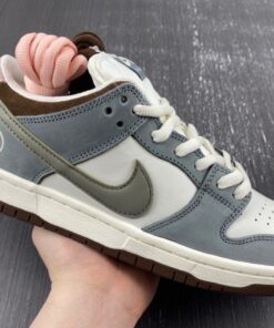 yuto horigome x nike sb dunk low whitegrey brown fq1180 001 tr2vj